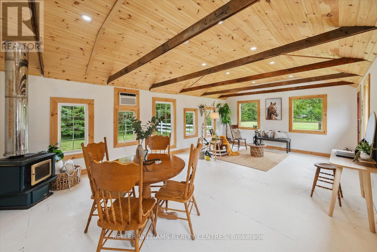 












25154 VALLEY VIEW DRIVE

,
Georgina (Sutton & Jackson's Point),




Ontario
L0E1R0

