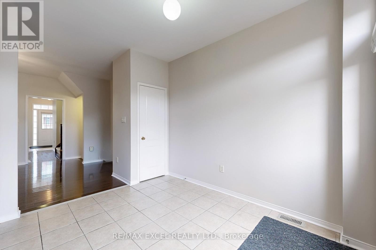 












35 CARDREW STREET

,
Markham (Cornell),




Ontario
L6B1G2

