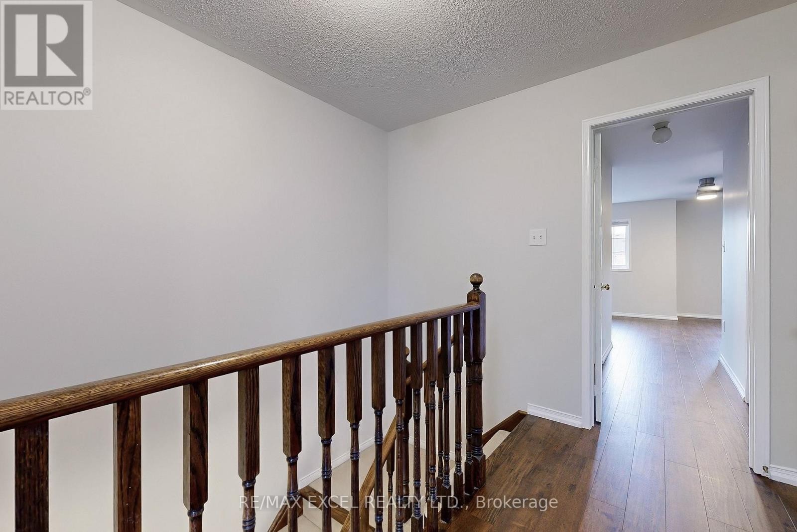 












35 CARDREW STREET

,
Markham (Cornell),




Ontario
L6B1G2

