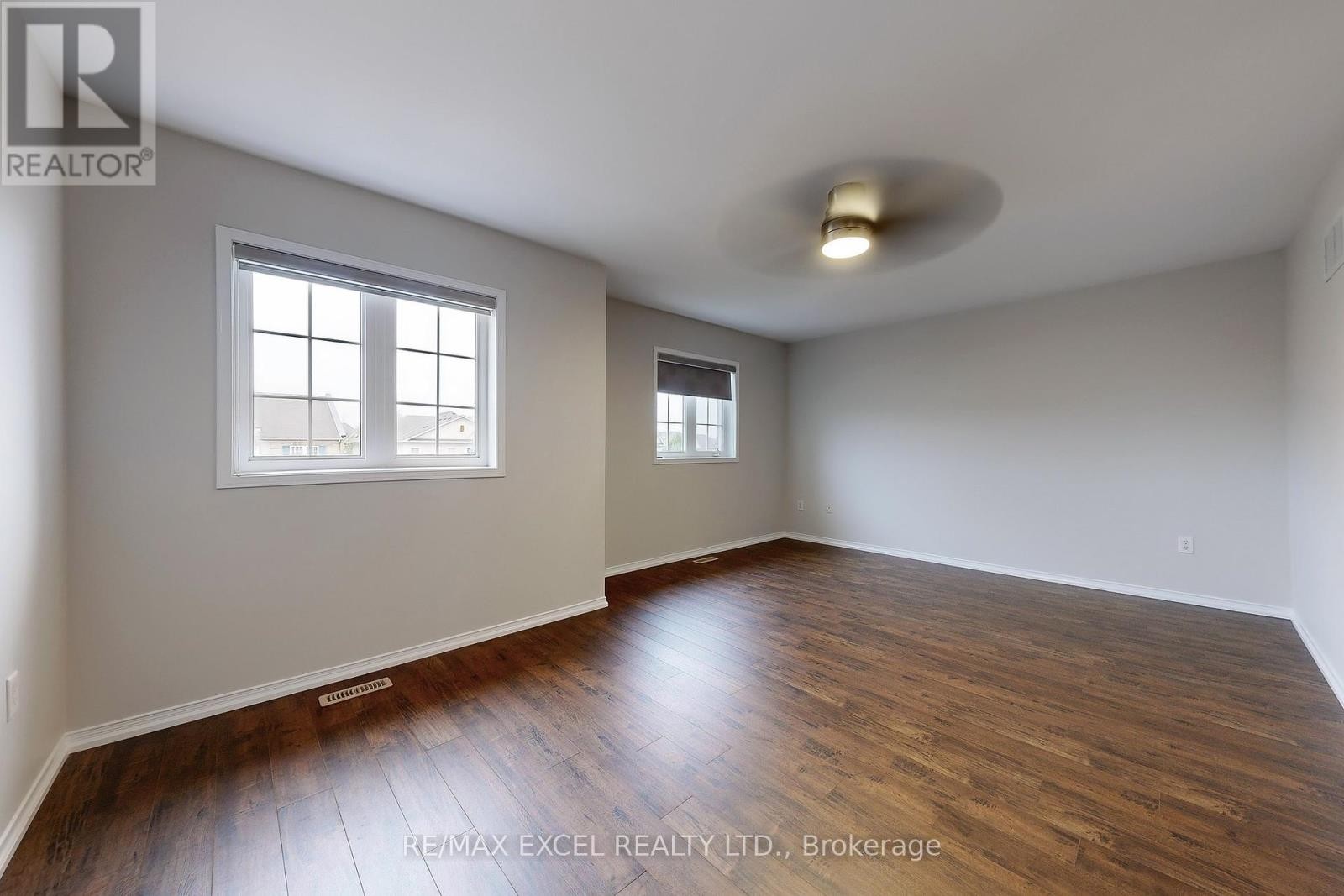 












35 CARDREW STREET

,
Markham (Cornell),




Ontario
L6B1G2

