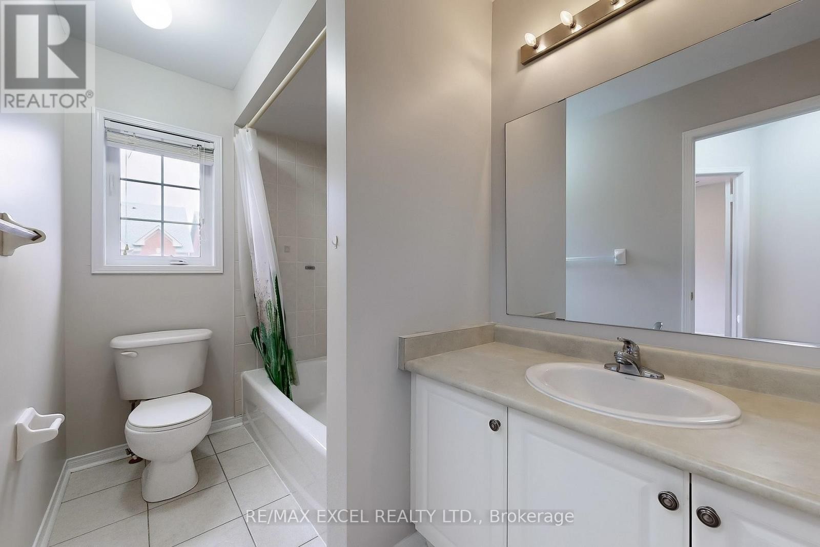 












35 CARDREW STREET

,
Markham (Cornell),




Ontario
L6B1G2

