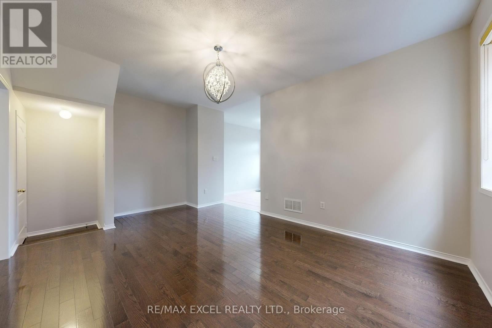












35 CARDREW STREET

,
Markham (Cornell),




Ontario
L6B1G2

