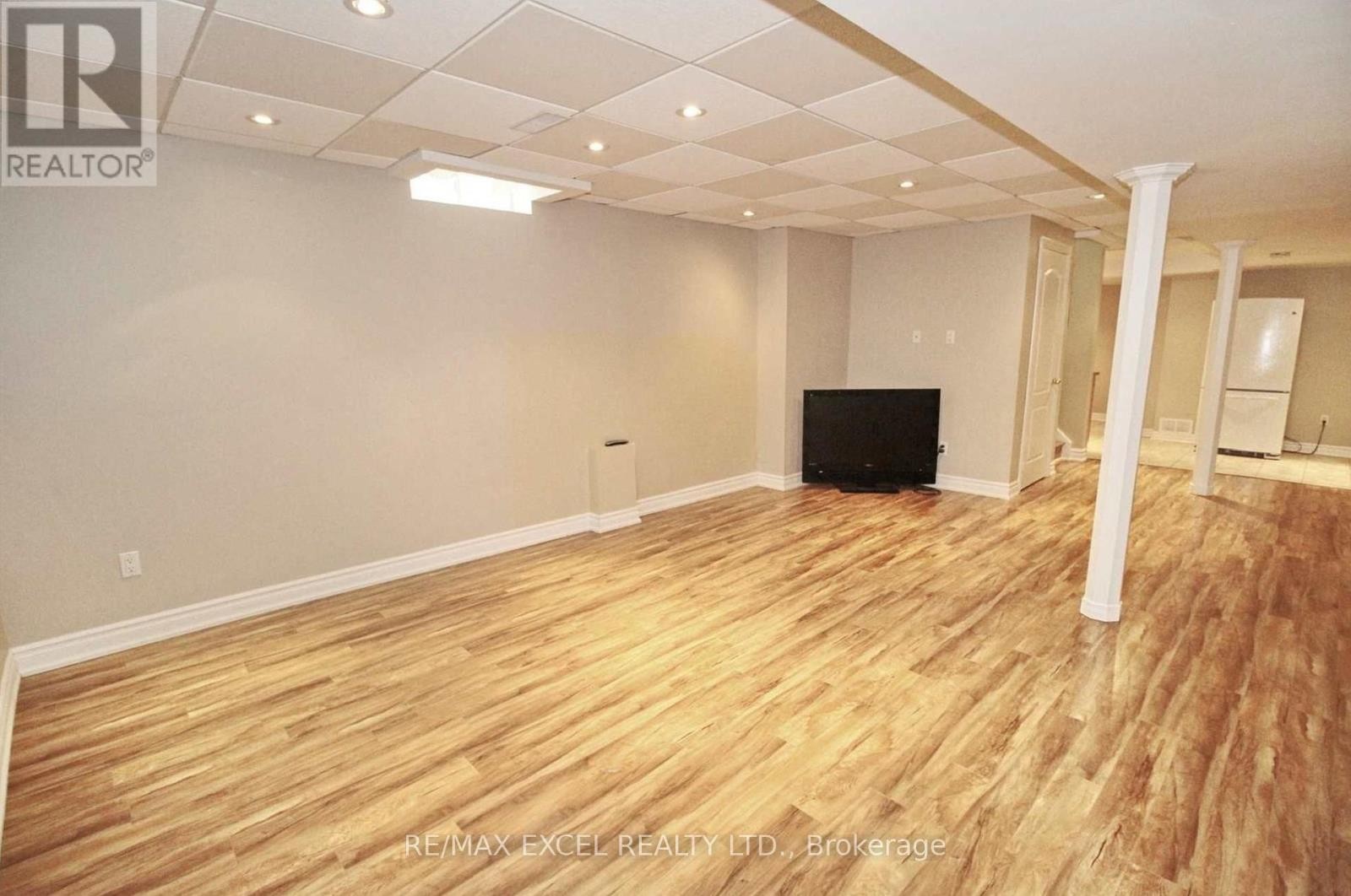 












50 WILDFLOWER DRIVE

,
Richmond Hill (Oak Ridges),




Ontario
L4E3Y7

