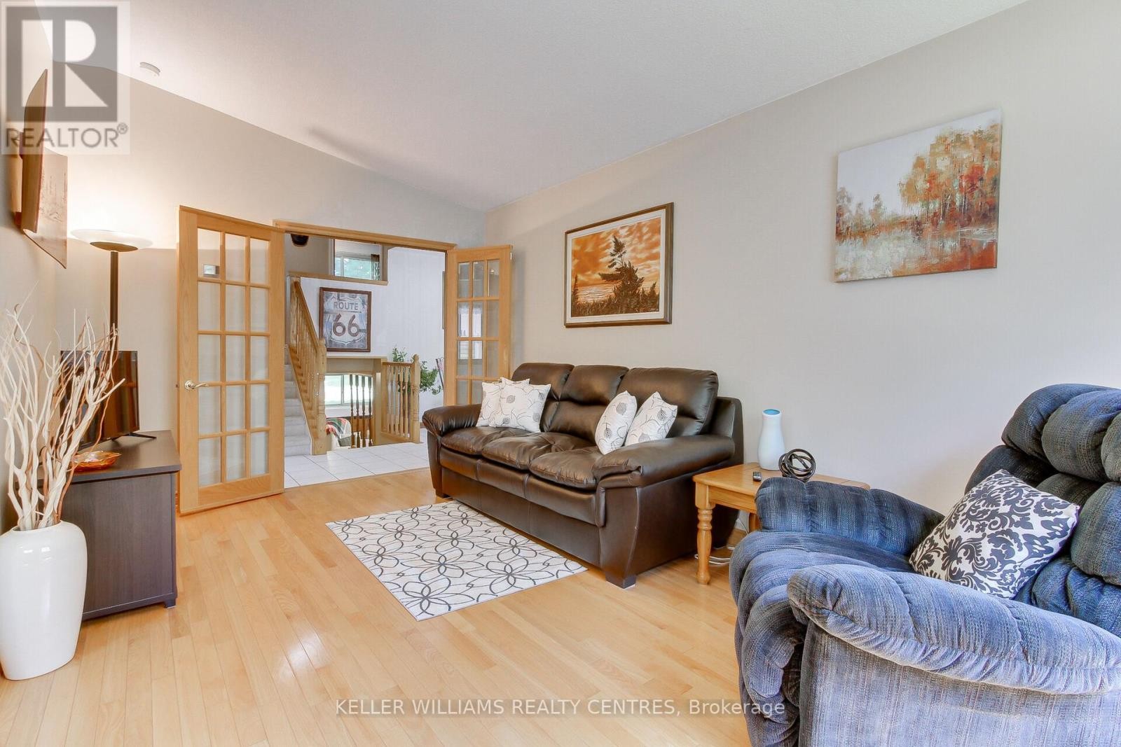 












871 ELGIN STREET

,
Newmarket (Huron Heights-Leslie Valley),




Ontario
L3Y3B9

