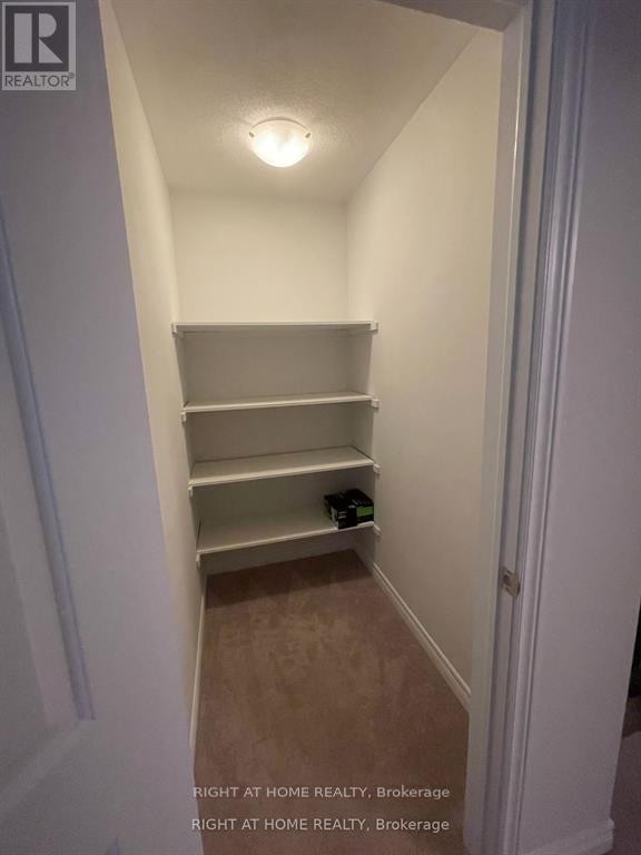 












2051 DALE ROAD

,
Innisfil (Alcona),




Ontario
L9S0J8

