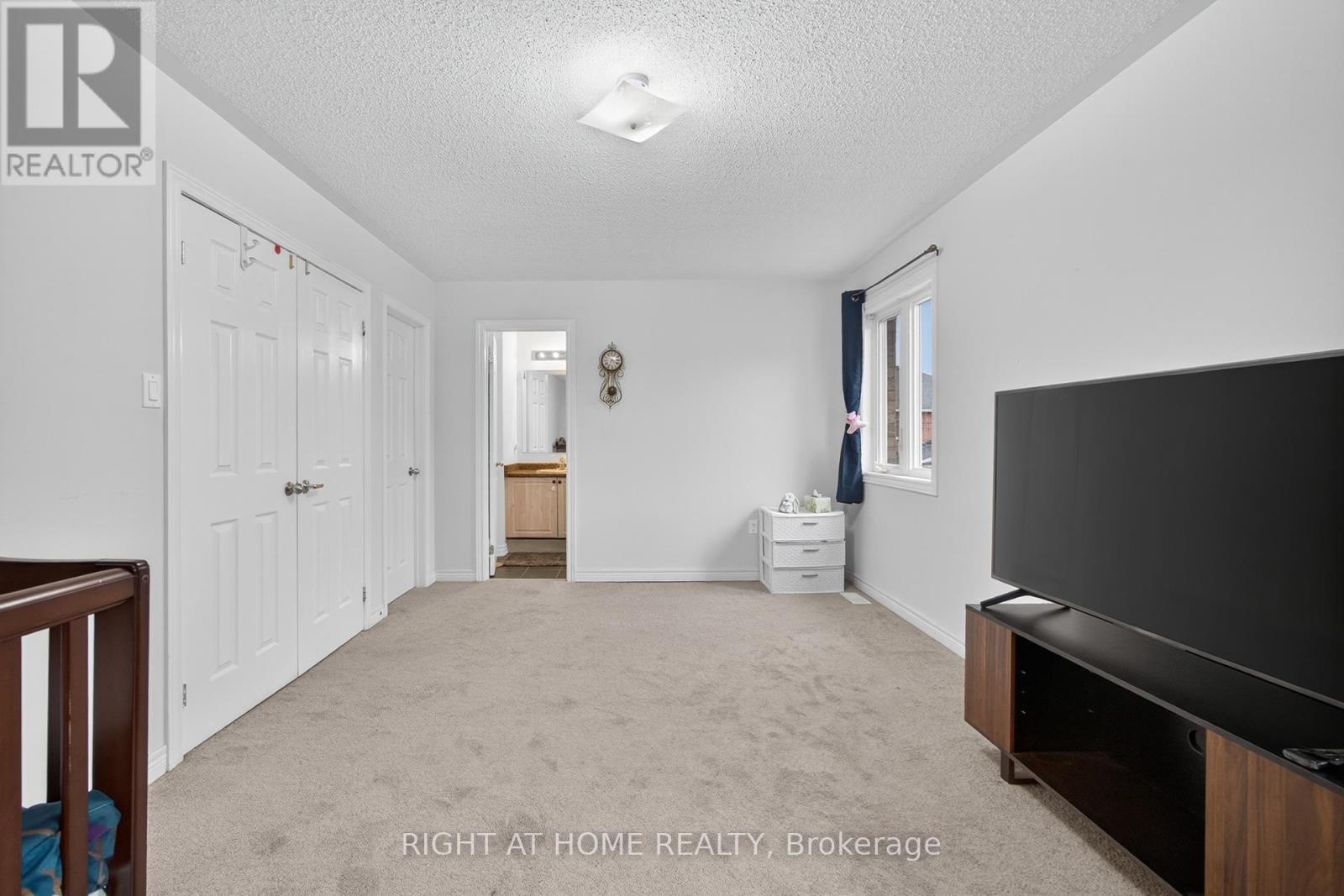 












147 BETONY DRIVE

,
Richmond Hill (Oak Ridges),




Ontario
L4E0P3

