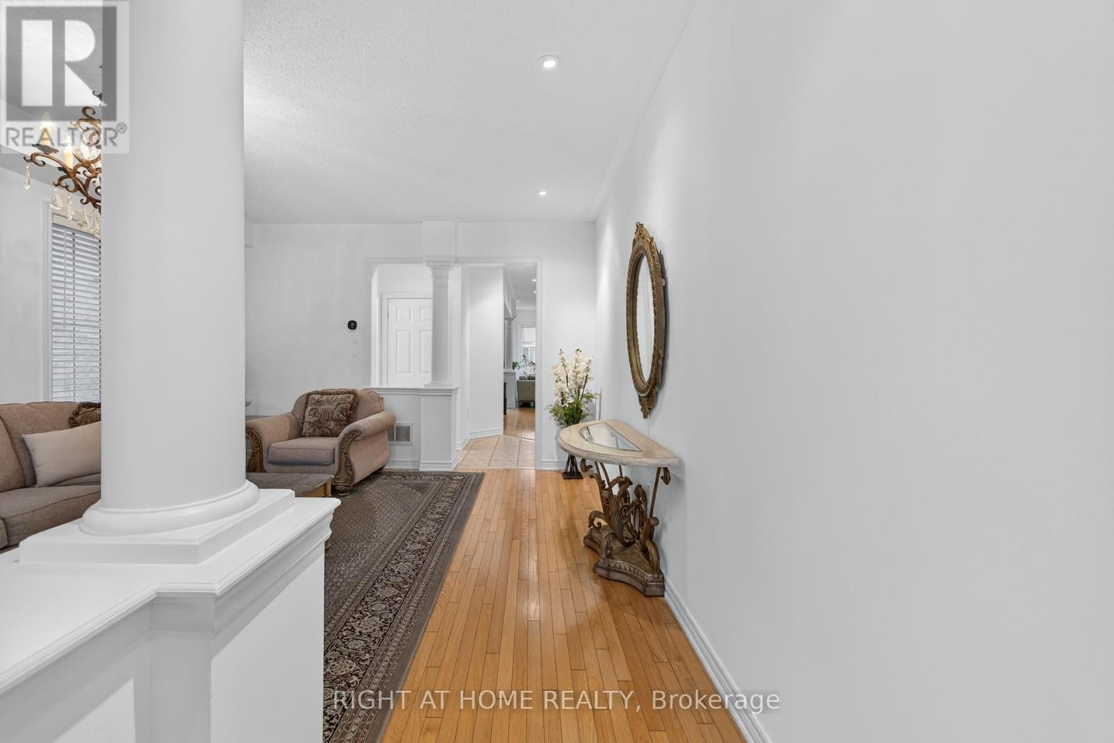 












147 BETONY DRIVE

,
Richmond Hill (Oak Ridges),




Ontario
L4E0P3

