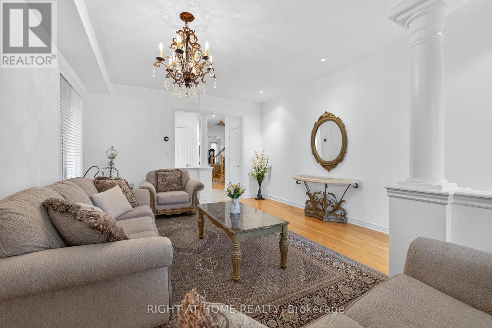 












147 BETONY DRIVE

,
Richmond Hill (Oak Ridges),




Ontario
L4E0P3

