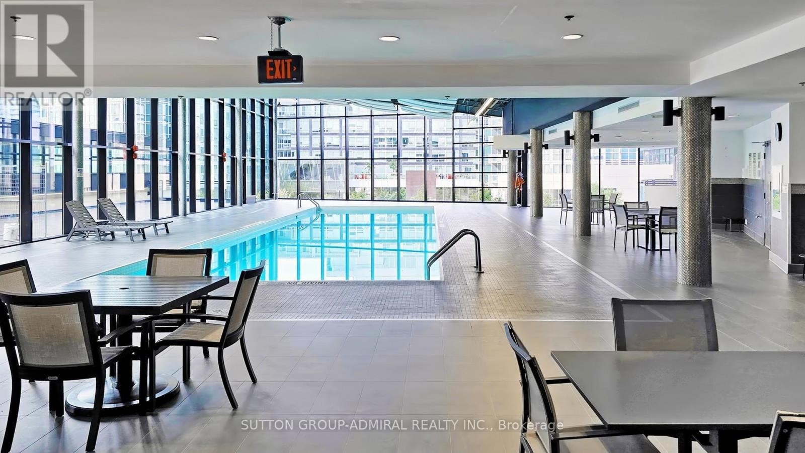 












513 - 2910 HIGHWAY 7

,
Vaughan (Concord),




Ontario
L4K0H8

