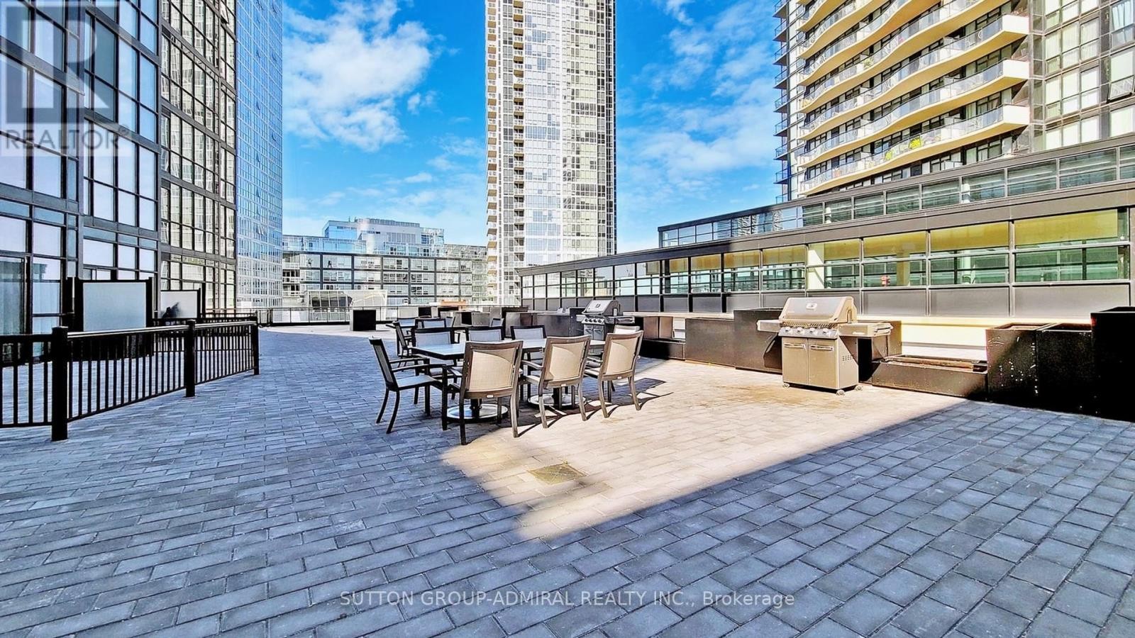 












513 - 2910 HIGHWAY 7

,
Vaughan (Concord),




Ontario
L4K0H8


