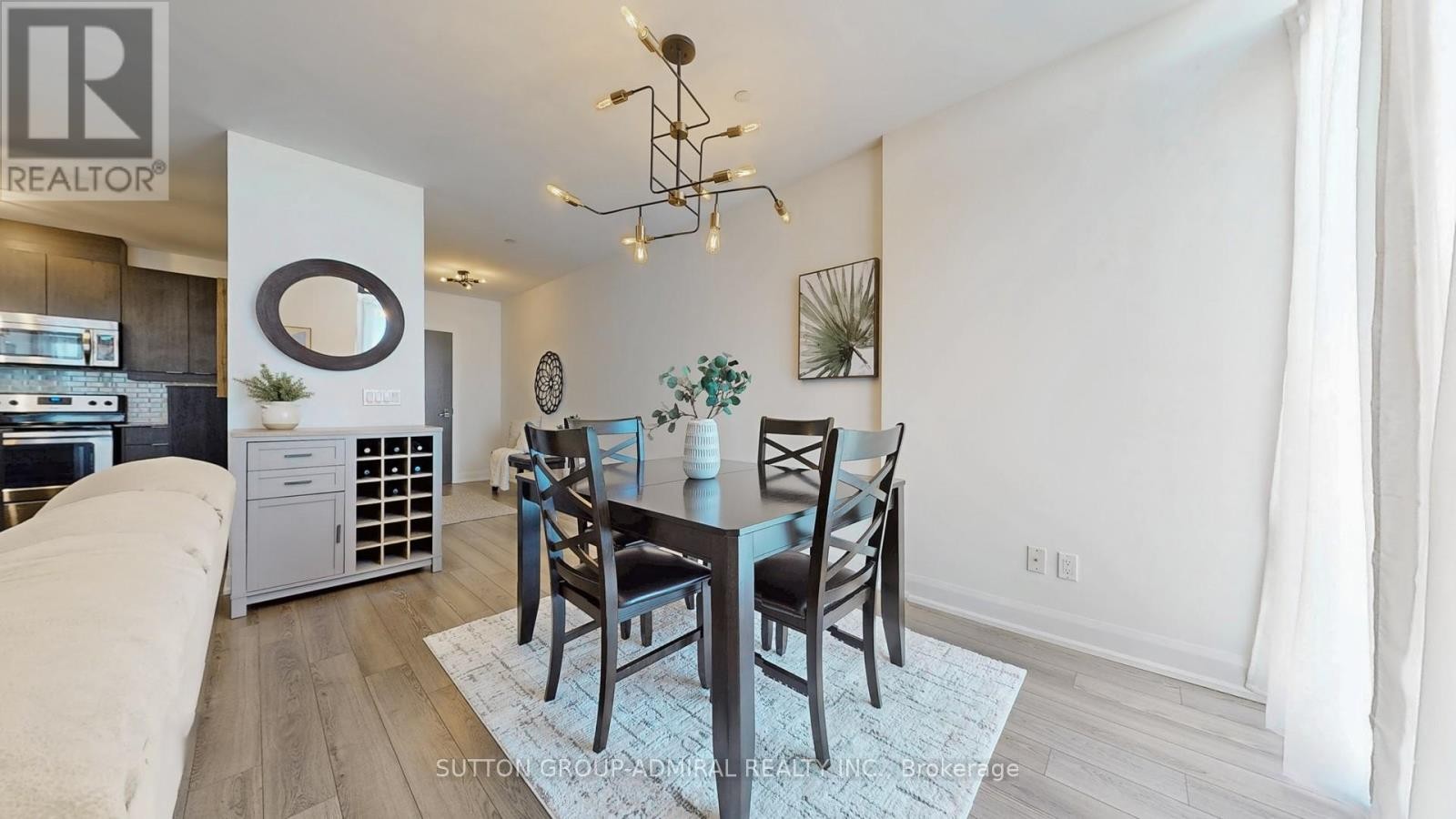 












513 - 2910 HIGHWAY 7

,
Vaughan (Concord),




Ontario
L4K0H8

