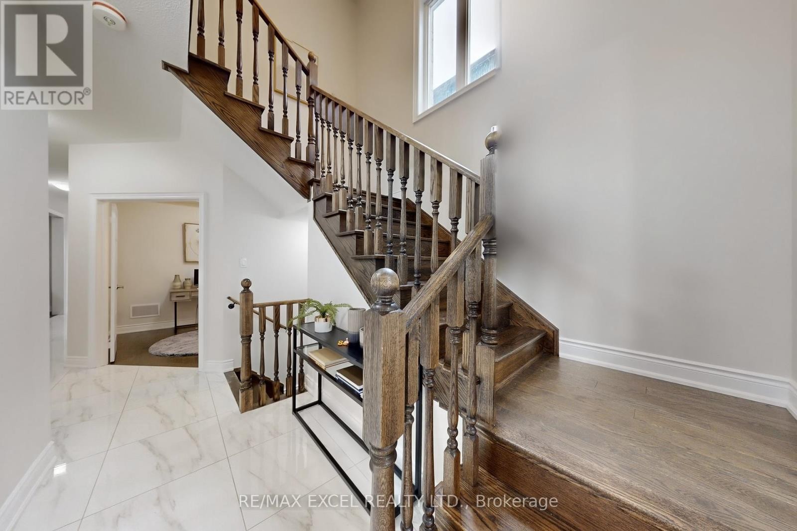 












96 BOUNDARY BOULEVARD

,
Whitchurch-Stouffville (Stouffville),




Ontario
L4A4W2

