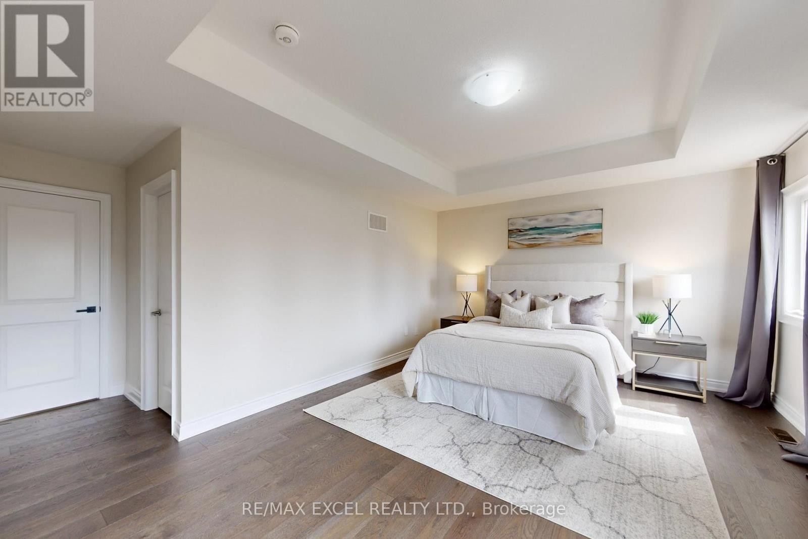 












96 BOUNDARY BOULEVARD

,
Whitchurch-Stouffville (Stouffville),




Ontario
L4A4W2

