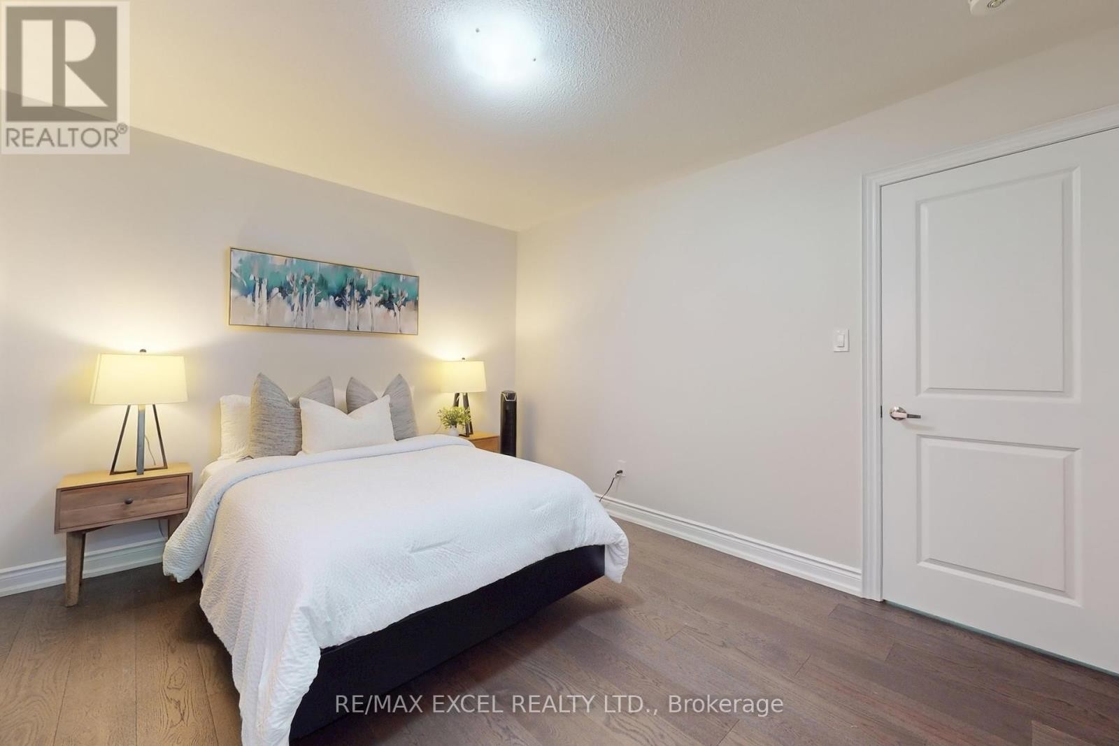 












96 BOUNDARY BOULEVARD

,
Whitchurch-Stouffville (Stouffville),




Ontario
L4A4W2

