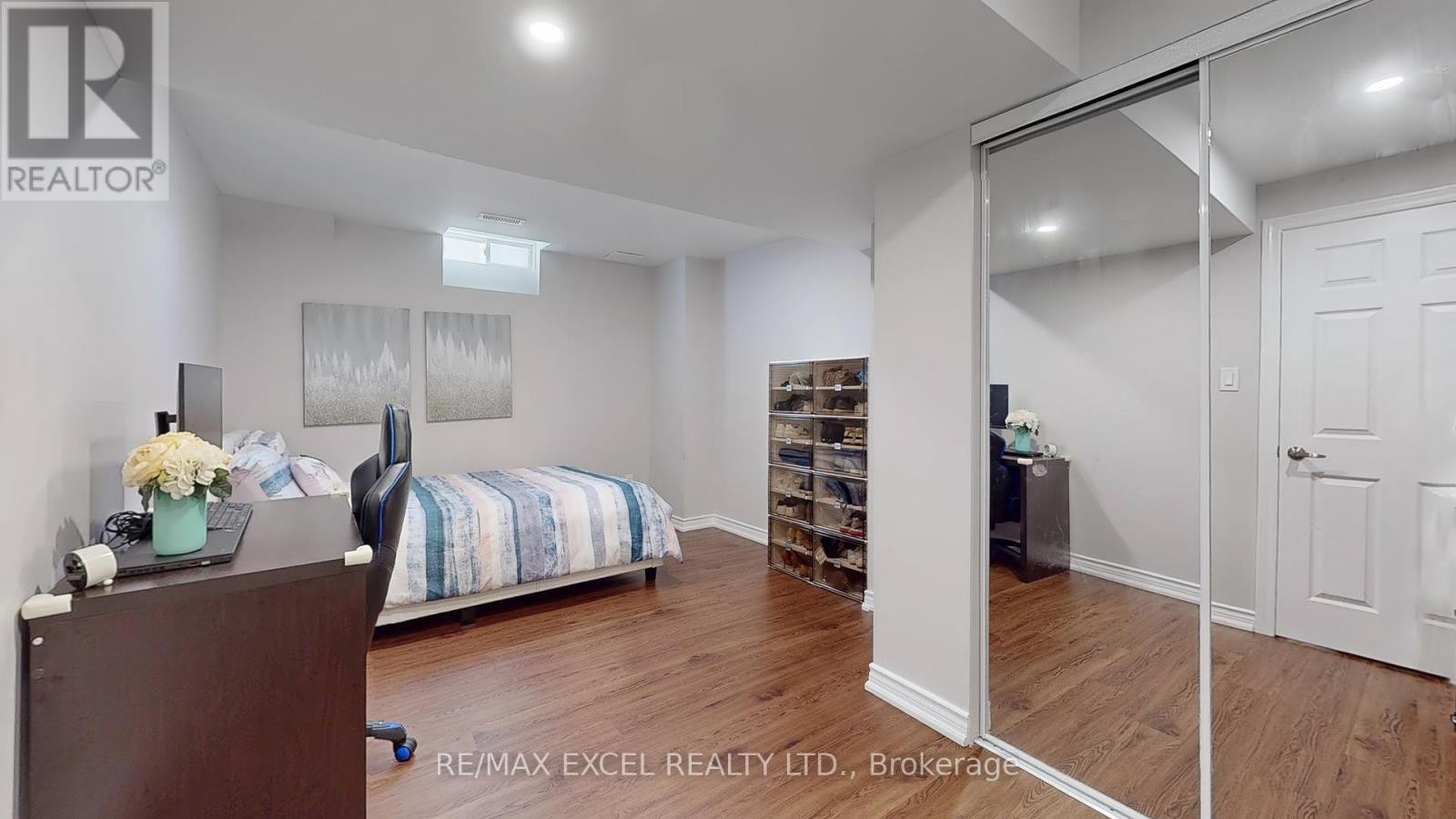 












809 CORNELL ROUGE BOULEVARD

,
Markham (Cornell),




Ontario
L6B0K5

