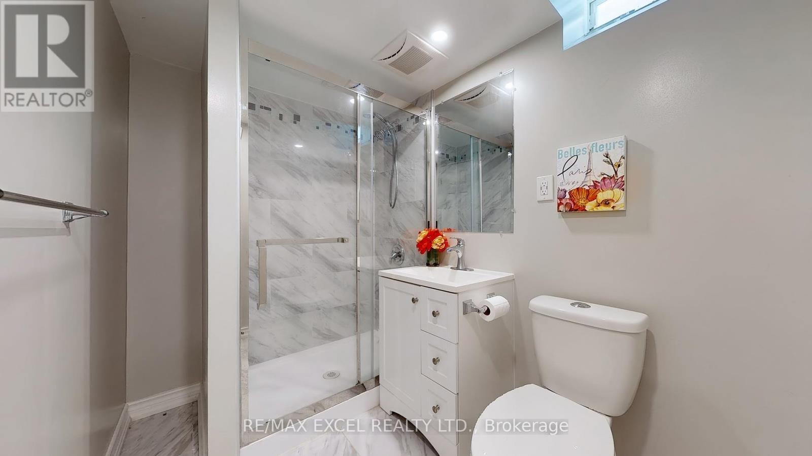












809 CORNELL ROUGE BOULEVARD

,
Markham (Cornell),




Ontario
L6B0K5

