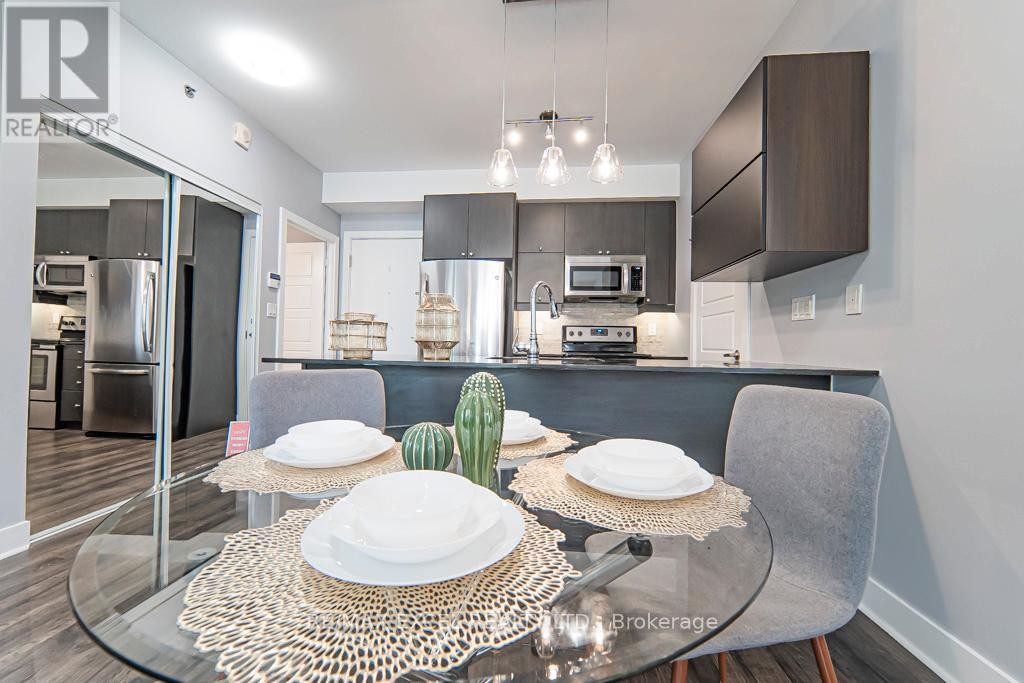 












244 - 28 PRINCE REGENT STREET

,
Markham (Cathedraltown),




Ontario
L6C0V5

