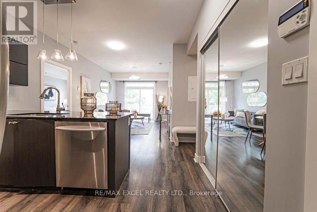 












244 - 28 PRINCE REGENT STREET

,
Markham (Cathedraltown),




Ontario
L6C0V5

