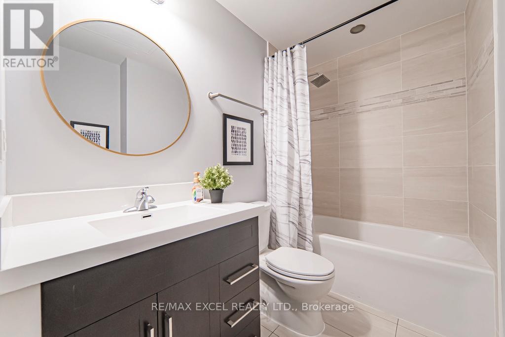 












244 - 28 PRINCE REGENT STREET

,
Markham (Cathedraltown),




Ontario
L6C0V5

