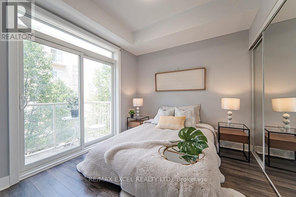 












244 - 28 PRINCE REGENT STREET

,
Markham (Cathedraltown),




Ontario
L6C0V5

