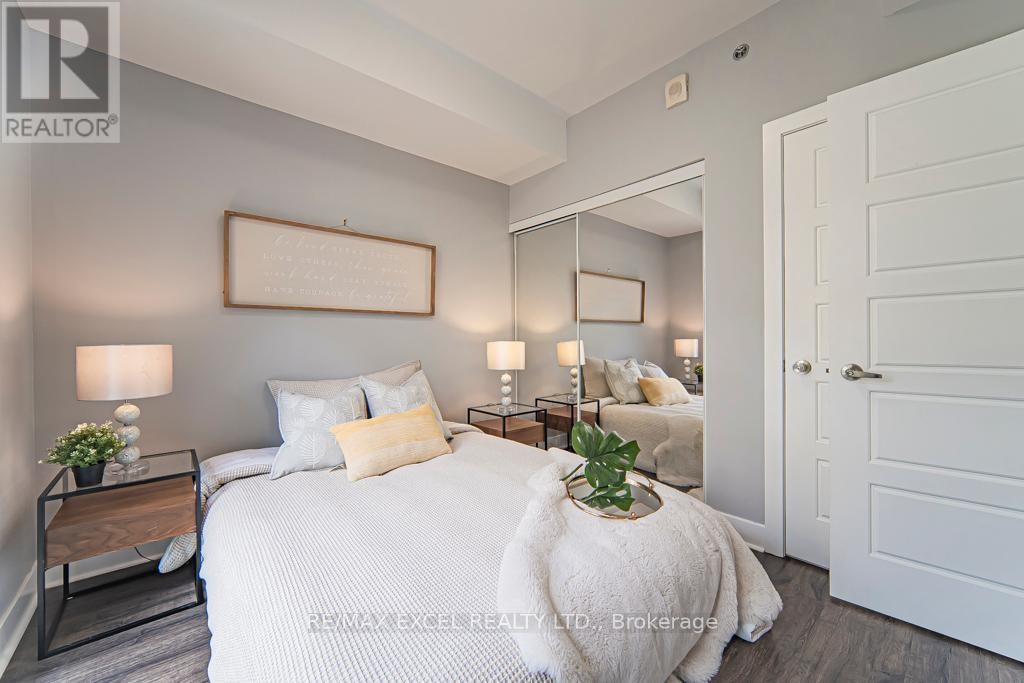 












244 - 28 PRINCE REGENT STREET

,
Markham (Cathedraltown),




Ontario
L6C0V5

