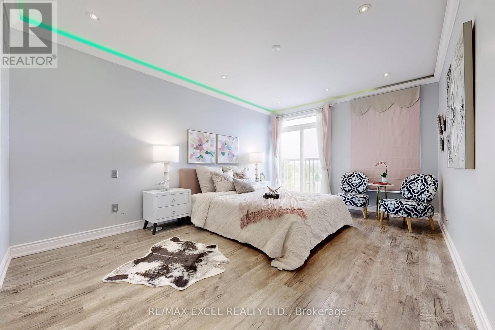 












76 UNITY GARDENS DRIVE

,
Markham (Village Green-South Unionville),




Ontario
L3R4Y7

