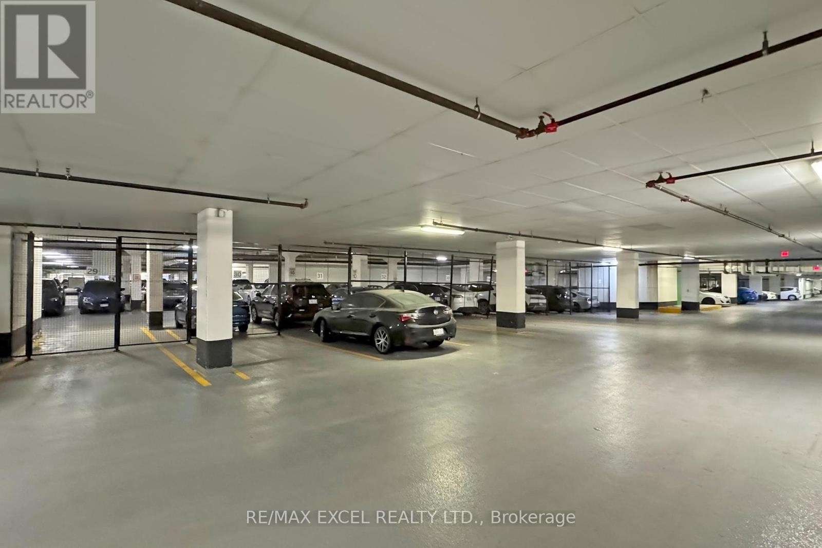 












76 UNITY GARDENS DRIVE

,
Markham (Village Green-South Unionville),




Ontario
L3R4Y7

