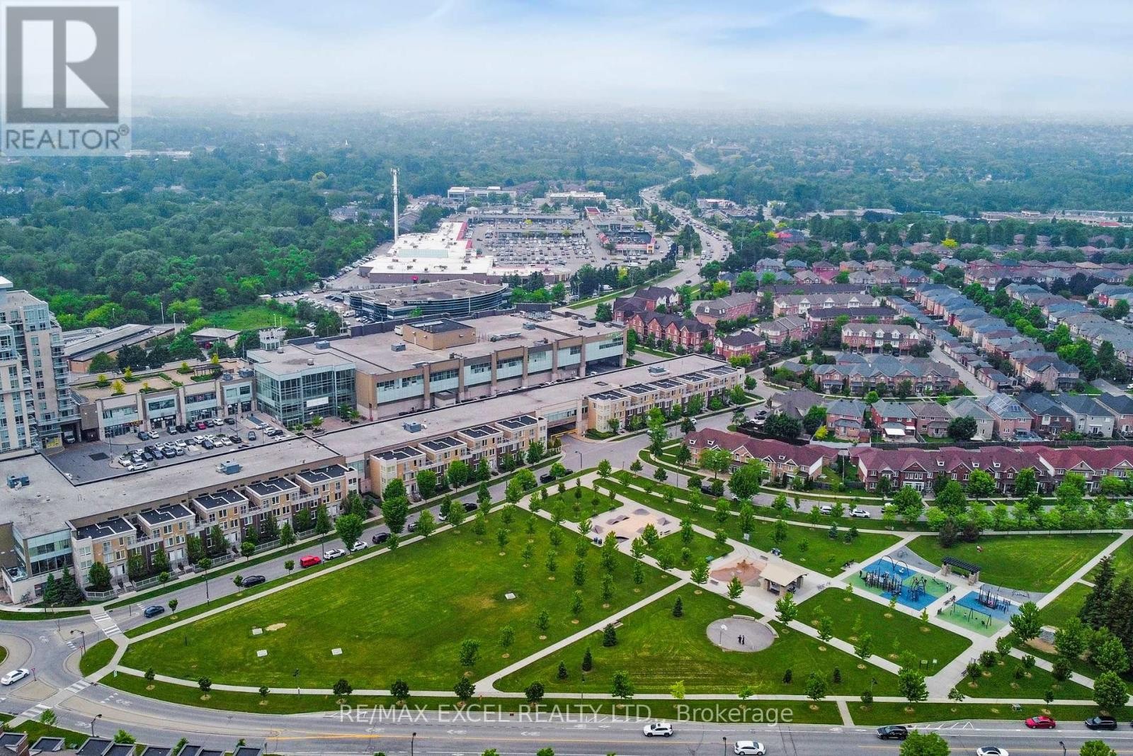 












76 UNITY GARDENS DRIVE

,
Markham (Village Green-South Unionville),




Ontario
L3R4Y7

