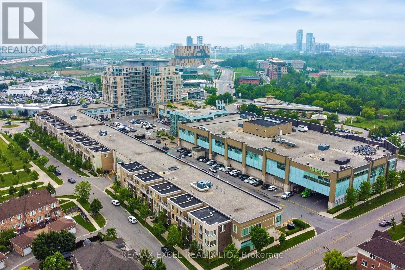 












76 UNITY GARDENS DRIVE

,
Markham (Village Green-South Unionville),




Ontario
L3R4Y7

