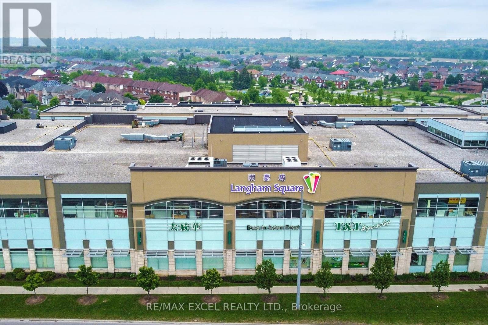 












76 UNITY GARDENS DRIVE

,
Markham (Village Green-South Unionville),




Ontario
L3R4Y7

