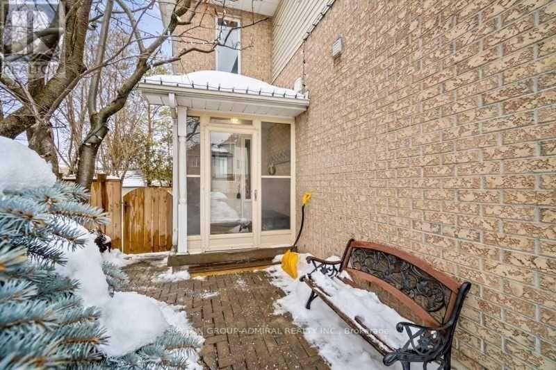 












361 RIDDELL COURT

,
Newmarket (Gorham-College Manor),




Ontario
L3Y8M8


