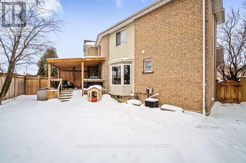 












361 RIDDELL COURT

,
Newmarket (Gorham-College Manor),




Ontario
L3Y8M8

