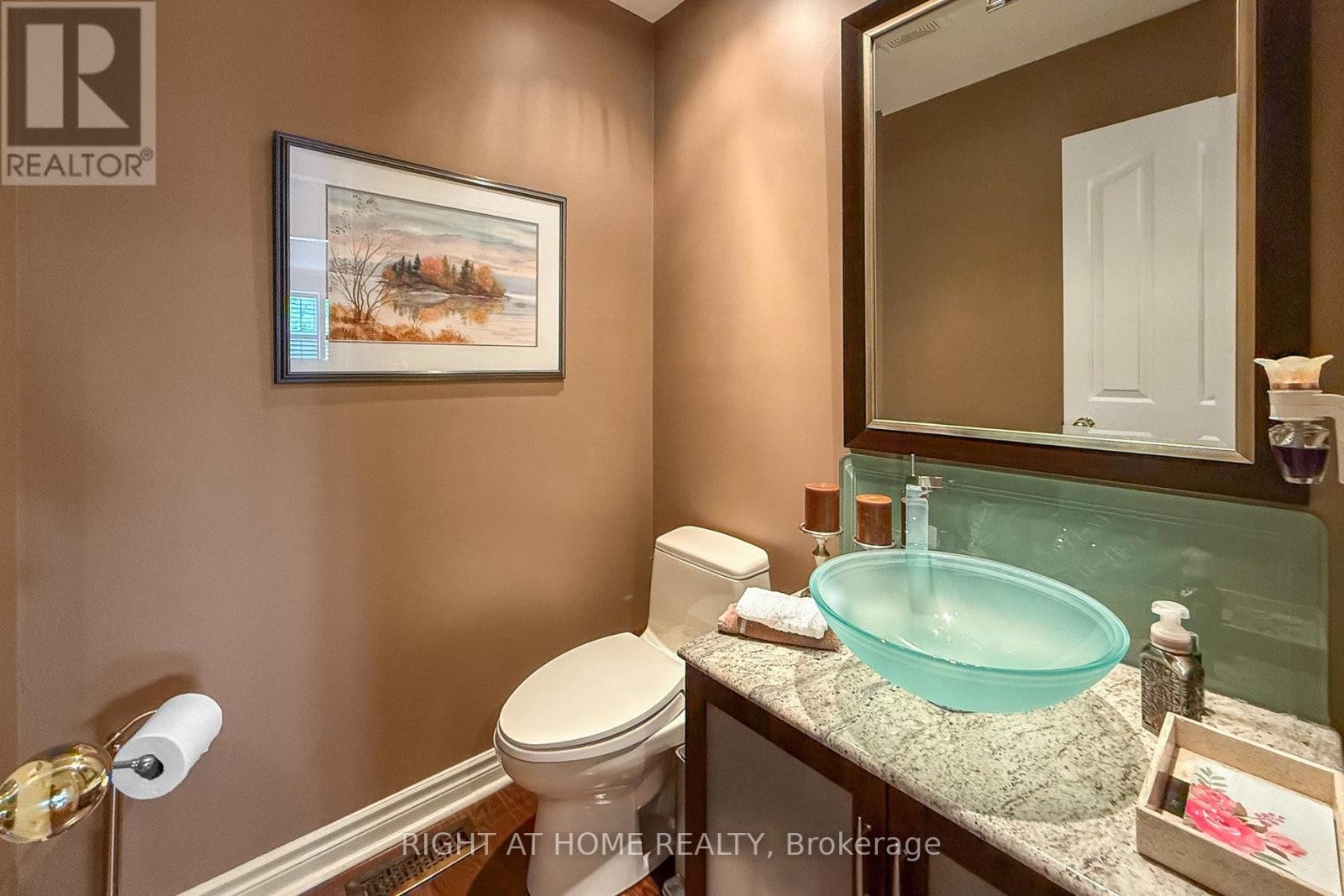 












179 STRATHEARN AVENUE

,
Richmond Hill (Bayview Hill),




Ontario
L4B2S7

