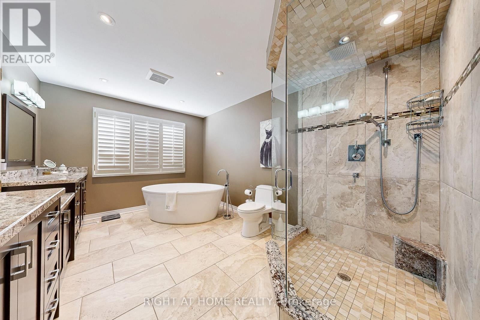 












179 STRATHEARN AVENUE

,
Richmond Hill (Bayview Hill),




Ontario
L4B2S7

