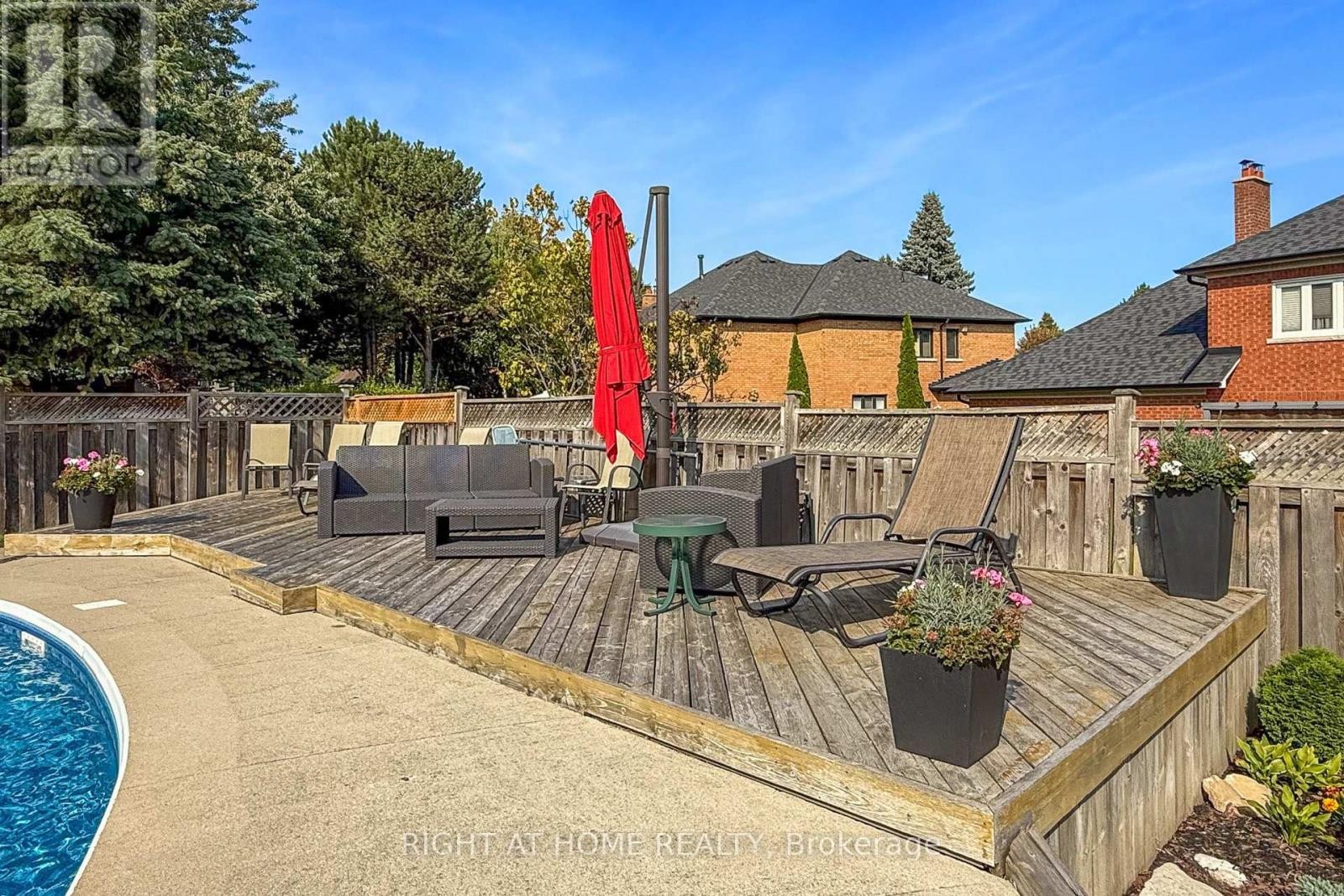 












179 STRATHEARN AVENUE

,
Richmond Hill (Bayview Hill),




Ontario
L4B2S7

