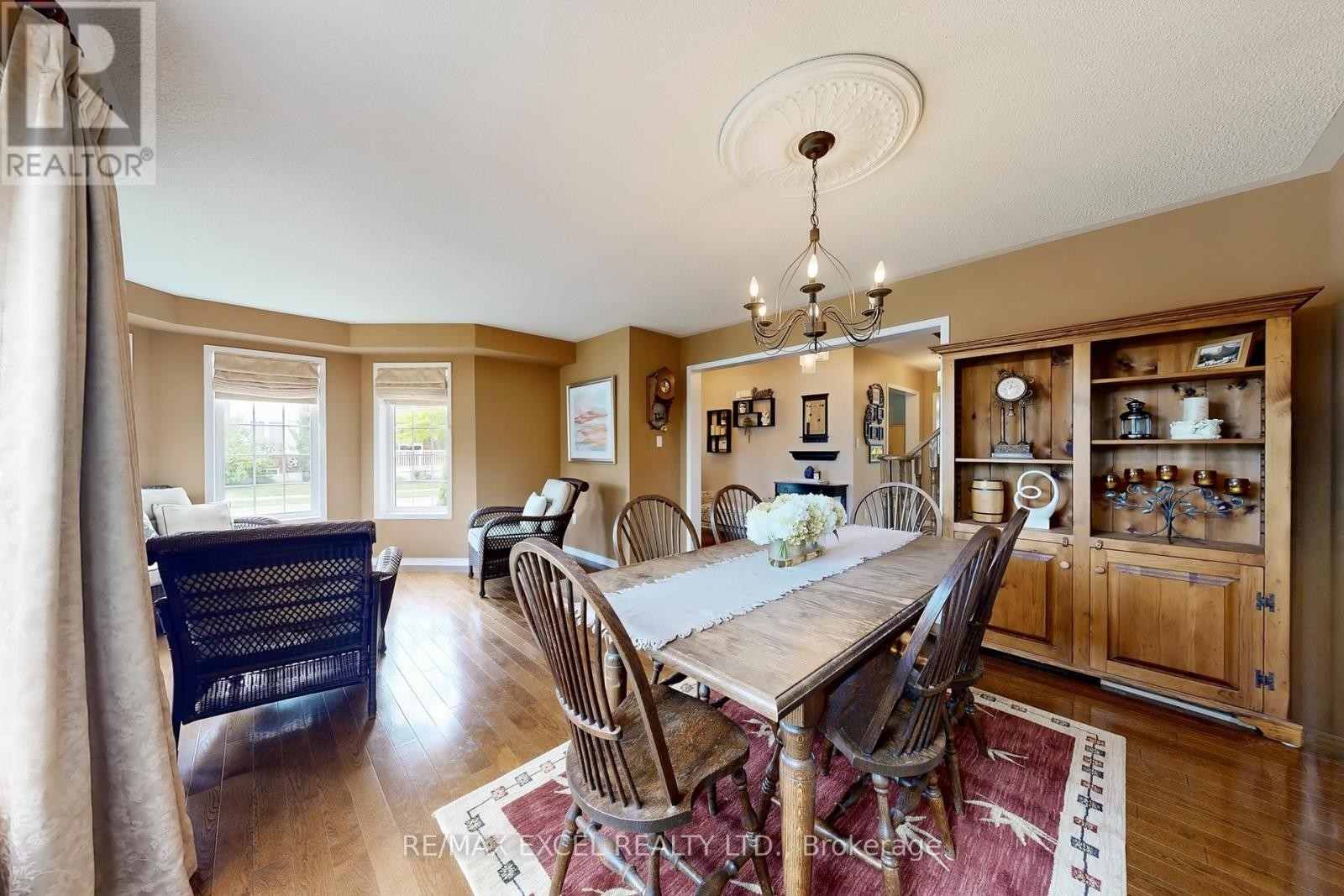 












44 BLACK CREEK DRIVE

,
Markham (Cornell),




Ontario
L6B1K1

