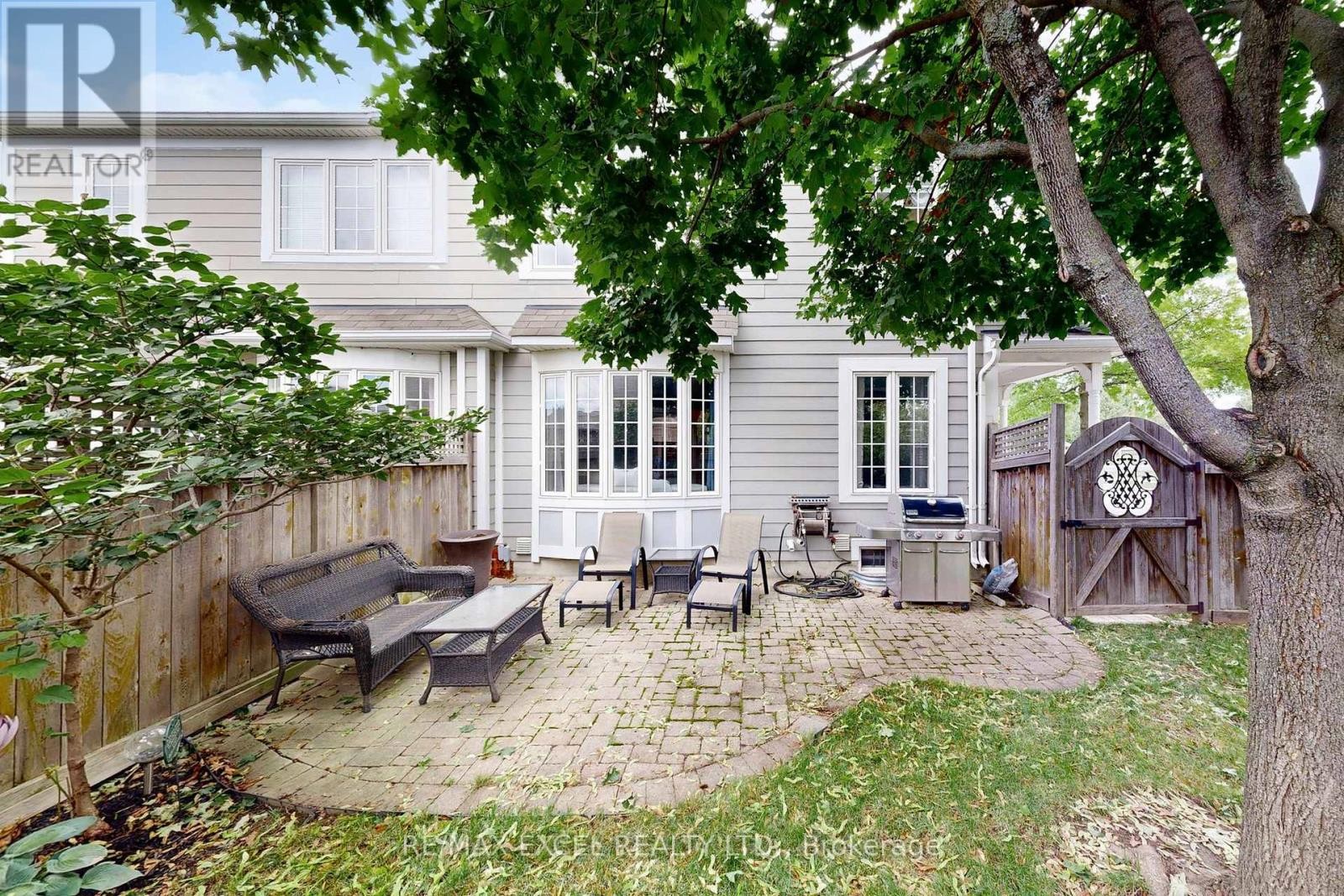












44 BLACK CREEK DRIVE

,
Markham (Cornell),




Ontario
L6B1K1

