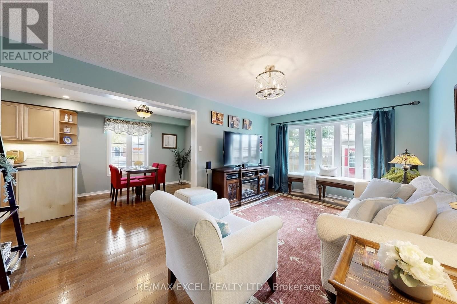 












44 BLACK CREEK DRIVE

,
Markham (Cornell),




Ontario
L6B1K1

