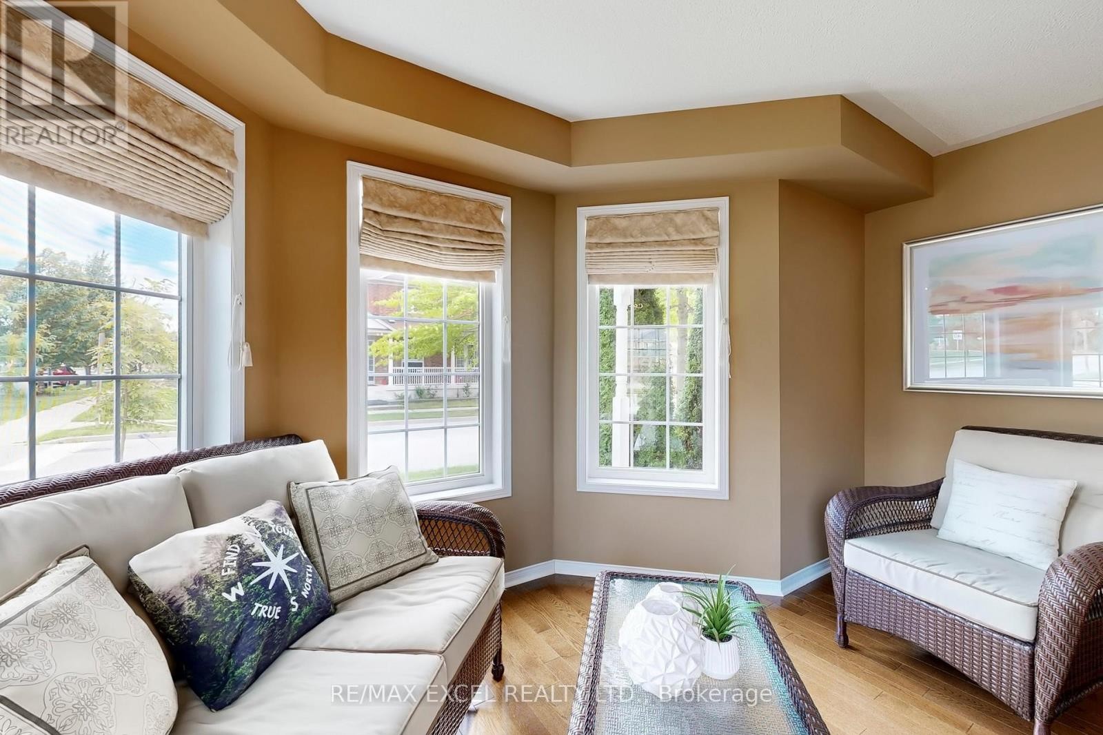 












44 BLACK CREEK DRIVE

,
Markham (Cornell),




Ontario
L6B1K1


