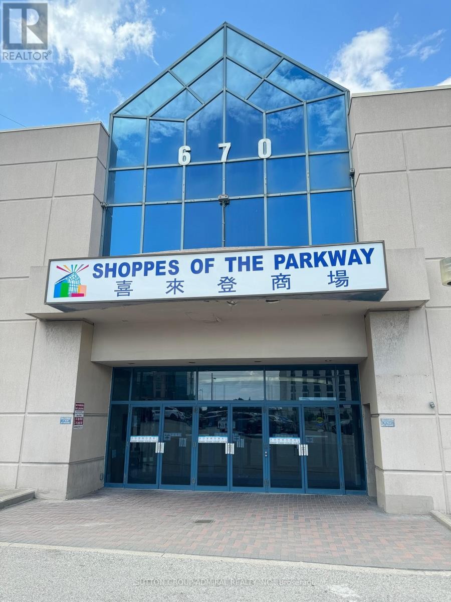 












670 HIGHWAY 7

,
Richmond Hill (Beaver Creek Business Park),




Ontario
L4B3P2

