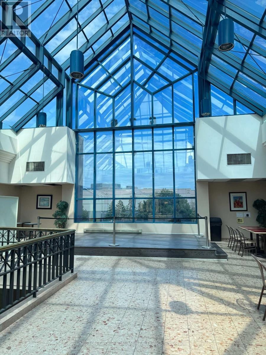 












670 HIGHWAY 7

,
Richmond Hill (Beaver Creek Business Park),




Ontario
L4B3P2

