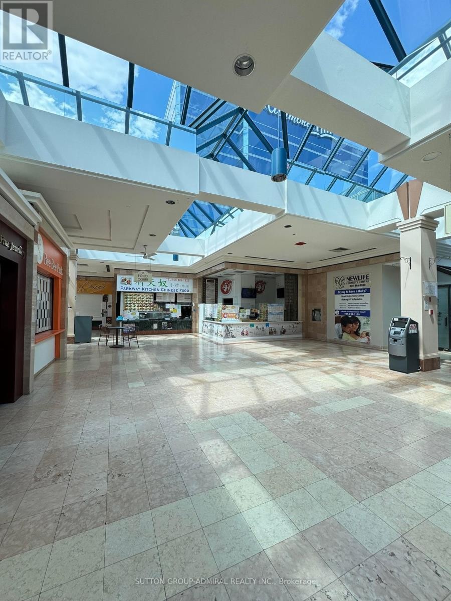 












670 HIGHWAY 7

,
Richmond Hill (Beaver Creek Business Park),




Ontario
L4B3P2

