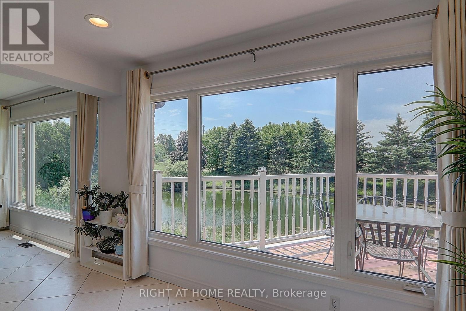 












1008 MOUNT ALBERT ROAD

,
East Gwillimbury (Sharon),




Ontario
L0G1V0

