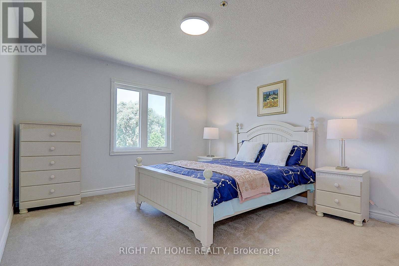












1008 MOUNT ALBERT ROAD

,
East Gwillimbury (Sharon),




Ontario
L0G1V0

