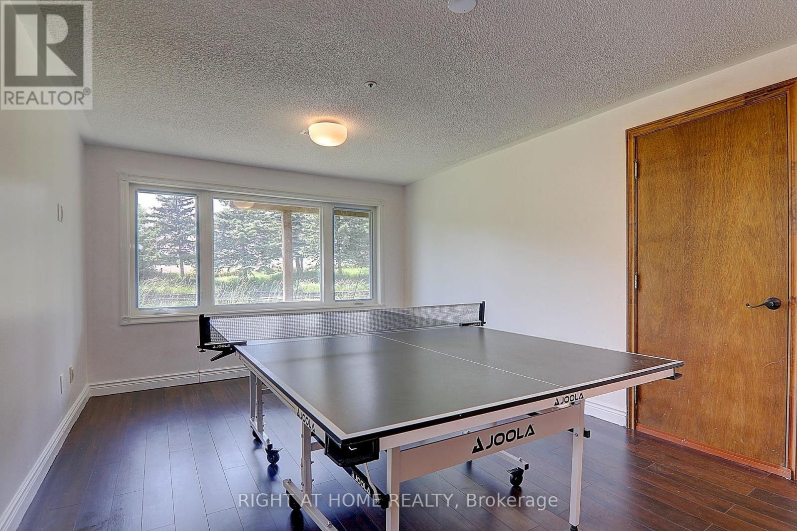 












1008 MOUNT ALBERT ROAD

,
East Gwillimbury (Sharon),




Ontario
L0G1V0

