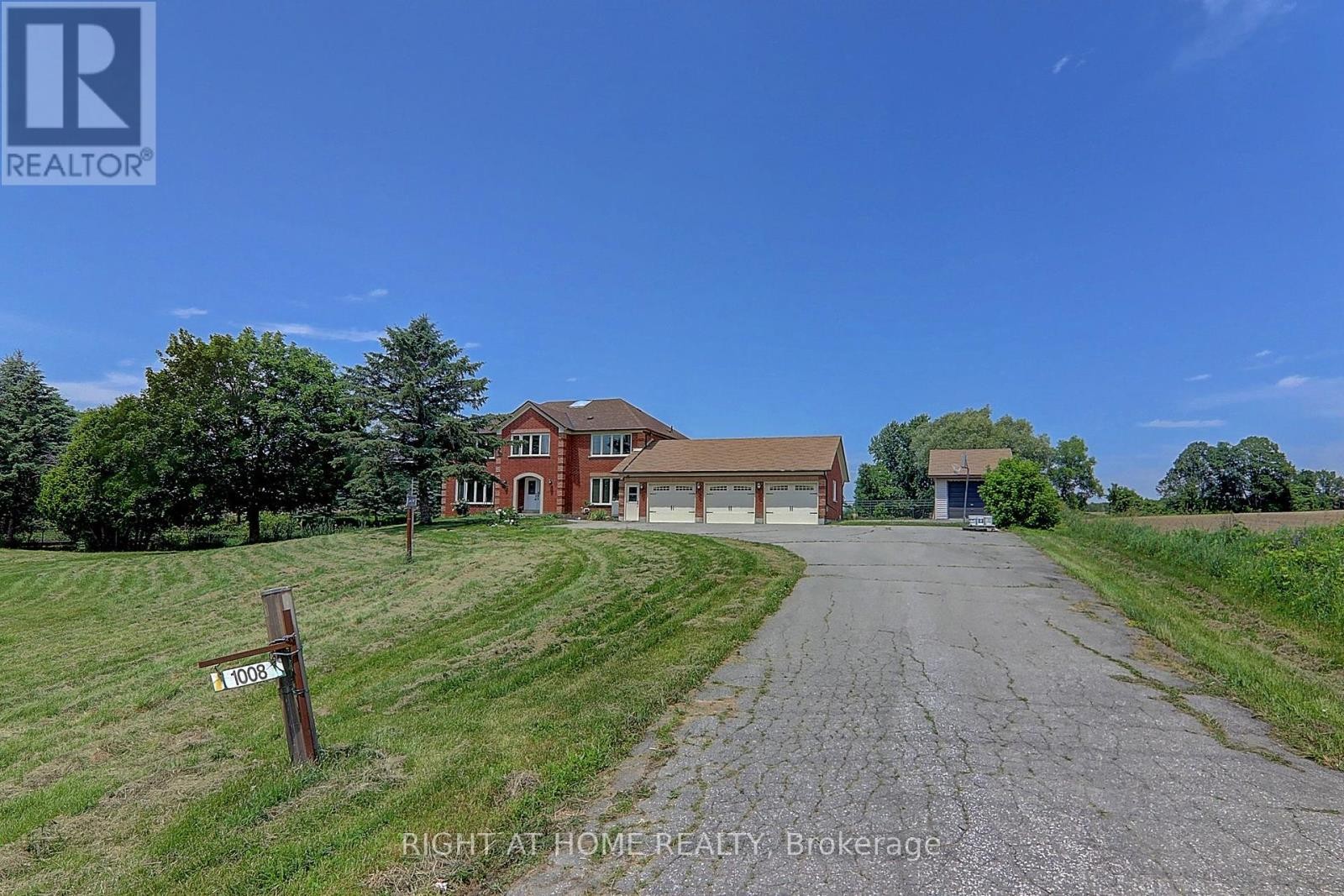 












1008 MOUNT ALBERT ROAD

,
East Gwillimbury (Sharon),




Ontario
L0G1V0

