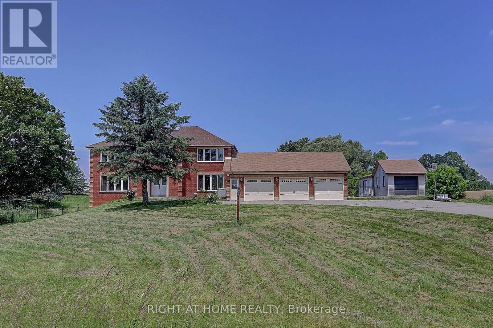 












1008 MOUNT ALBERT ROAD

,
East Gwillimbury (Sharon),




Ontario
L0G1V0

