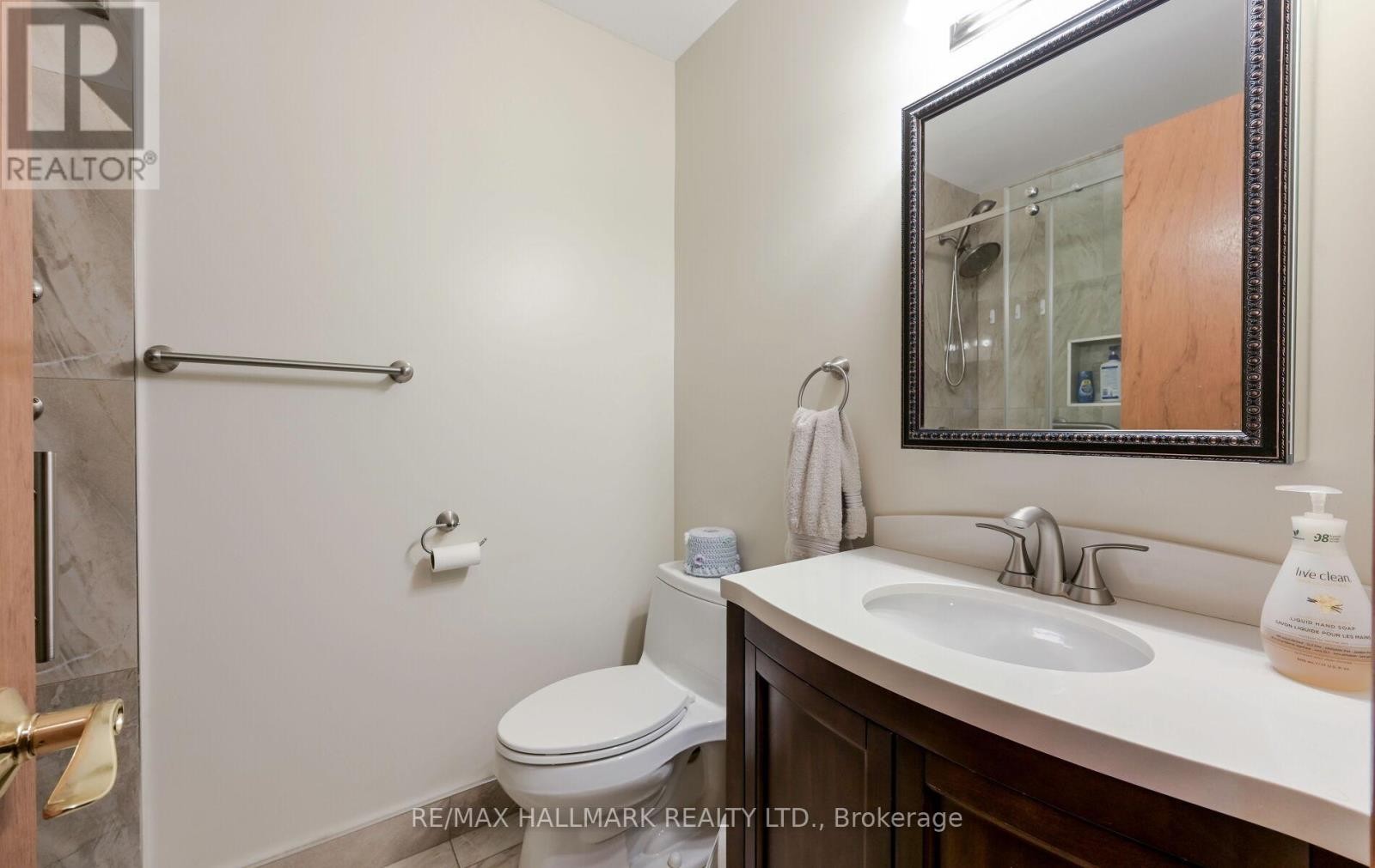 












30 OAK AVENUE

,
Richmond Hill (South Richvale),




Ontario
L4C6R7

