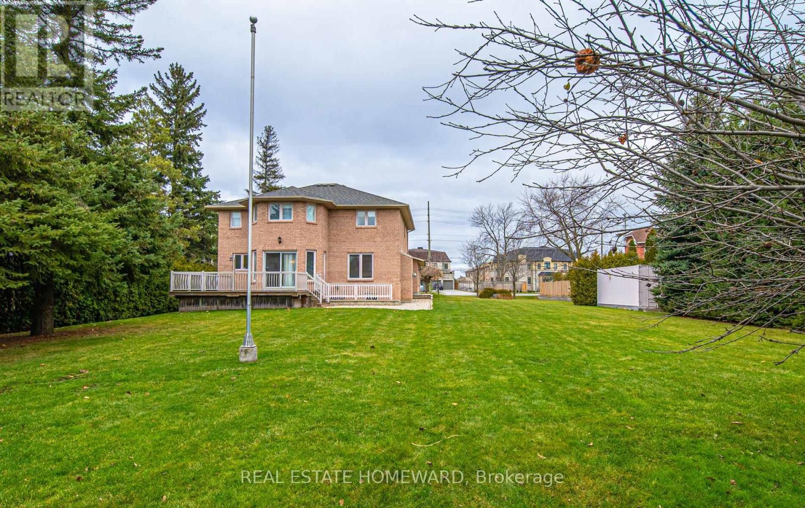 












5097 14TH AVENUE

,
Markham (Milliken Mills East),




Ontario
L3S3K4

