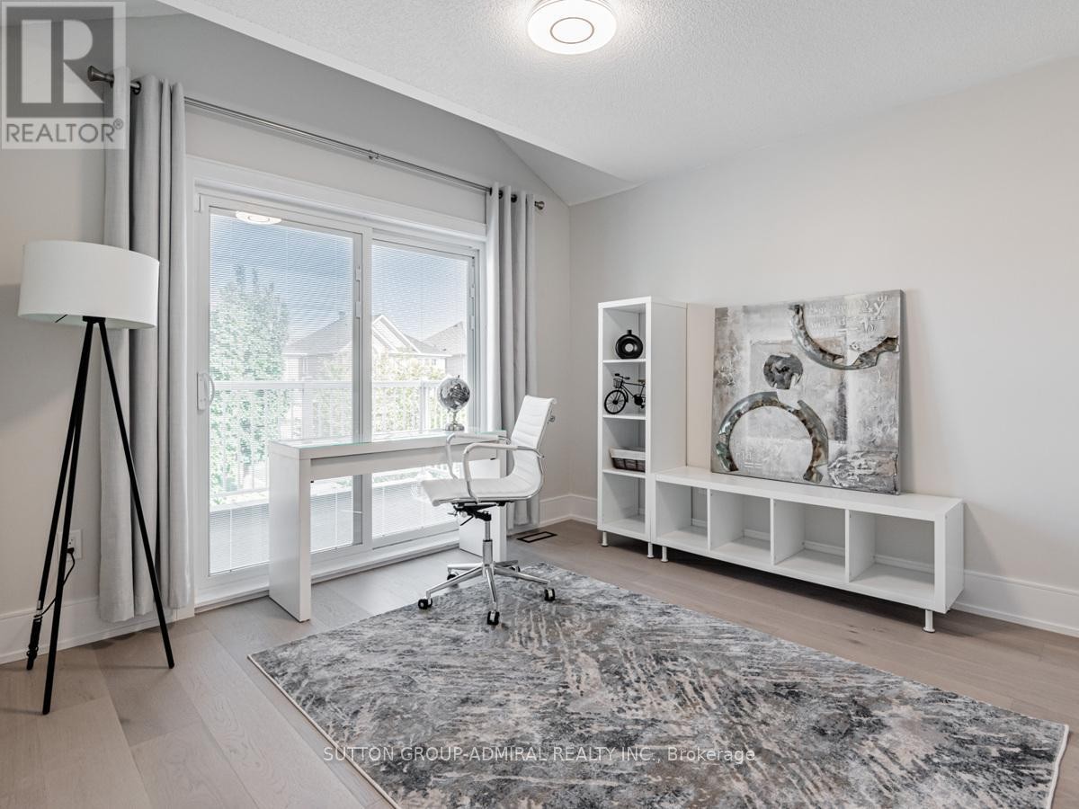 












109 BARLI CRESCENT

,
Vaughan (Patterson),




Ontario
L6A4S2

